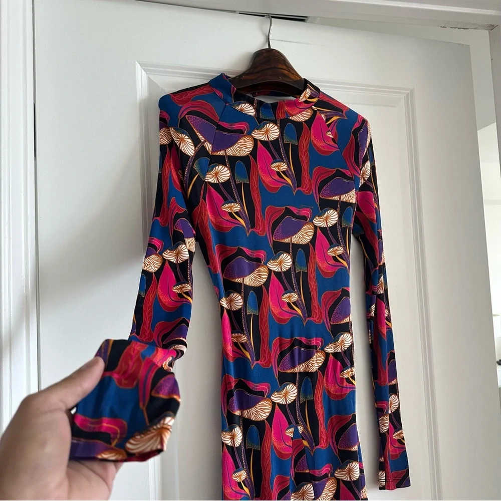 Farm Rio Wild Mushrooms Black Jersey Midi Dress - Picture 2 of 8